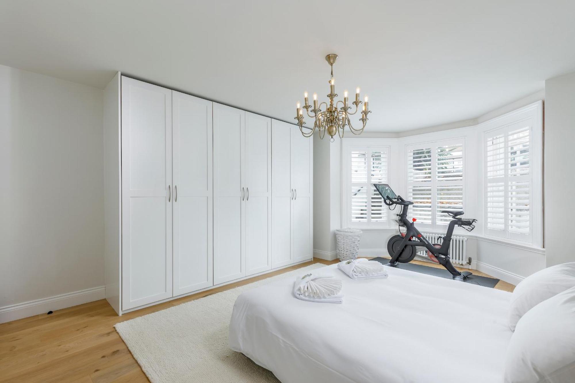 Spacious 2 Bedroom Apartment With Beautiful Garde Brighton ภายนอก รูปภาพ
