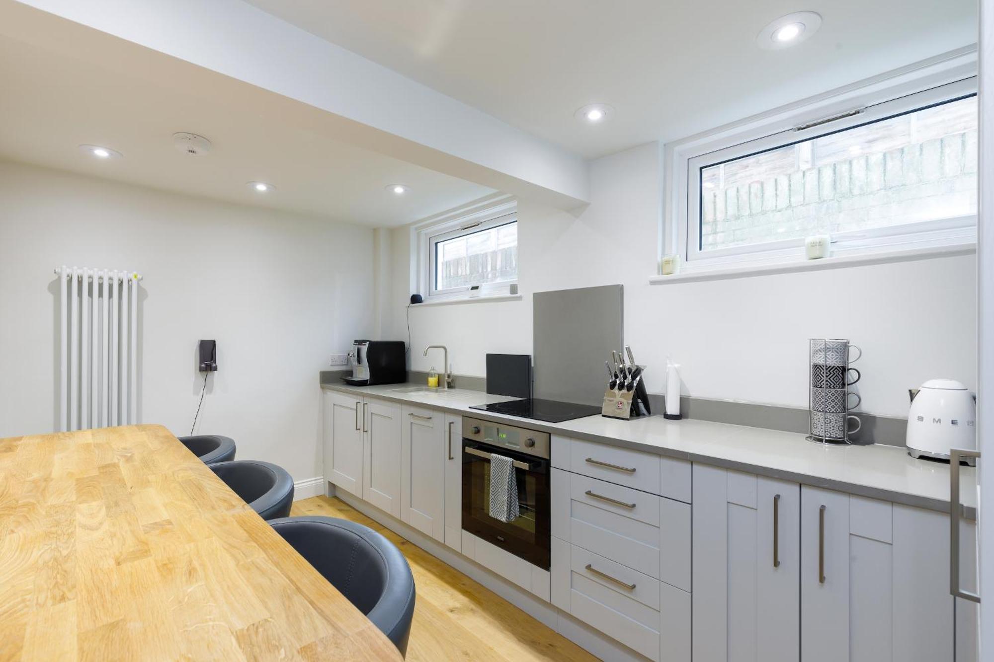 Spacious 2 Bedroom Apartment With Beautiful Garde Brighton ภายนอก รูปภาพ