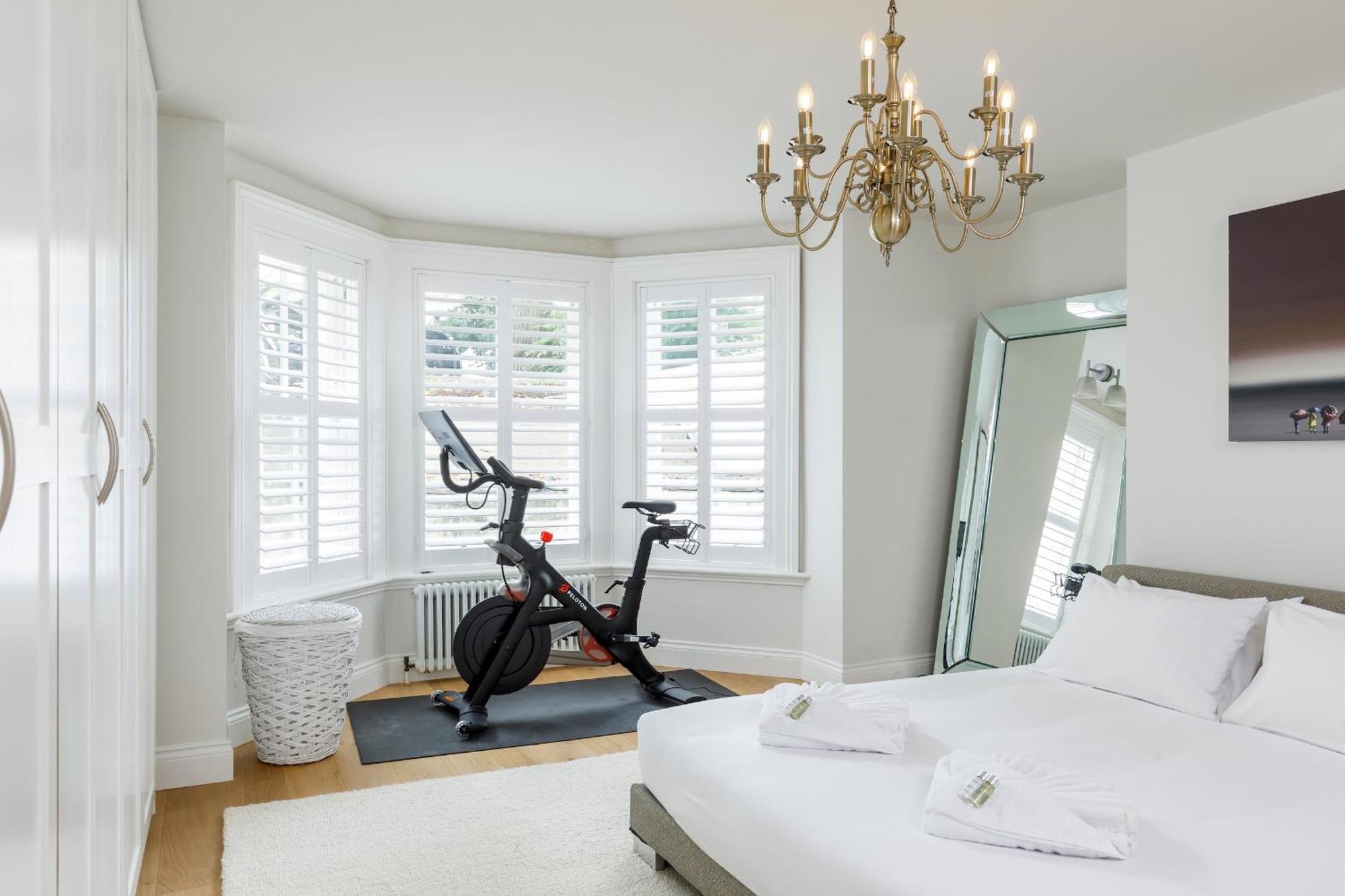 Spacious 2 Bedroom Apartment With Beautiful Garde Brighton ภายนอก รูปภาพ